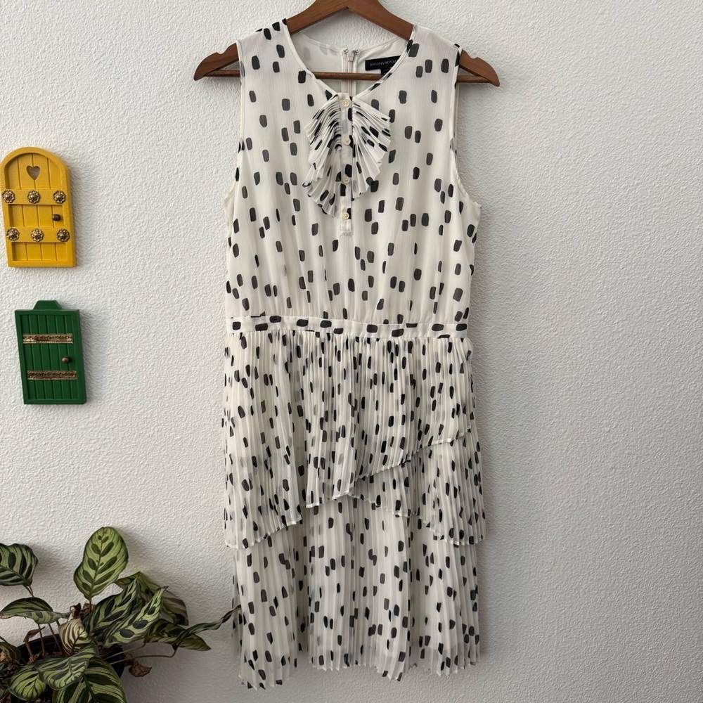 Banana Republic Chiffon Sheath Tiered Dress Polka Dot Sleeveless Office Size 8